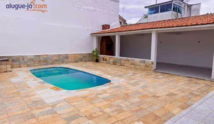Casa com 3 dormitórios à venda, 226 m² por R$ 790.000,00 - Jardim Bela Vista - São José dos Campos/SP