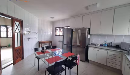 Sobrado com 4 quartos à venda, 450 m² - Urbanova - São José dos Campos/SP