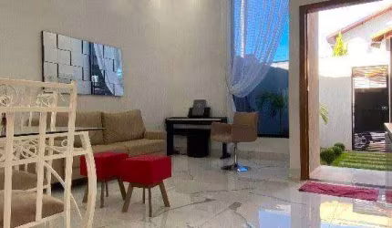 Casa com 3 dormitórios à venda, 180 m² por R$ 790.000,00 - Villa Branca - Jacareí/SP