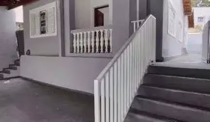 Casa com 2 dormitórios à venda, 145 m² por R$ 530.000,00 - Centro - São José dos Campos/SP
