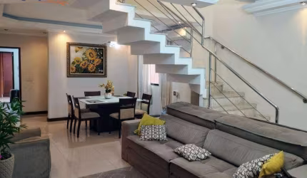 Sobrado com 3 quartos à venda, 196 m² - Bosque dos Eucaliptos - São José dos Campos/SP