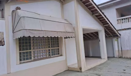 Casa com 4 quartos à venda, 200 m²  - Centro - Ubatuba/SP
