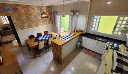 Sobrado à venda no Residencial Bosque dos Ipês com 159 m²