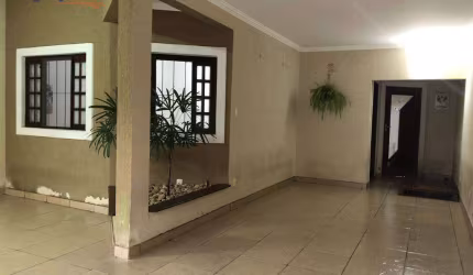 Sobrado à venda, na Villa Branca - Jacareí/SP com 235 m²