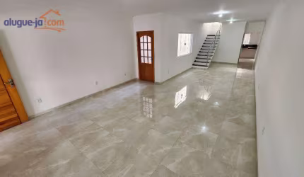 Sobrado npvo com 3 dormitórios à venda, 155 m² por R$ 790.000 - Jardim Satélite - São José dos Campos/SP