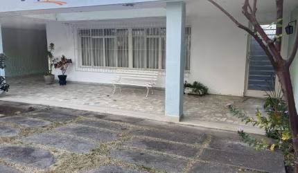 Casa à venda no Vila Adyana - SJCampos/SP com 363 m²