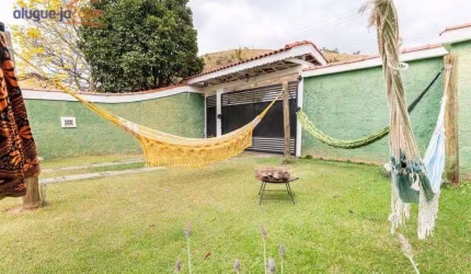 Casa à venda no Parque Monte Rey em São Bento do Sapucaí/SP com 300 m²