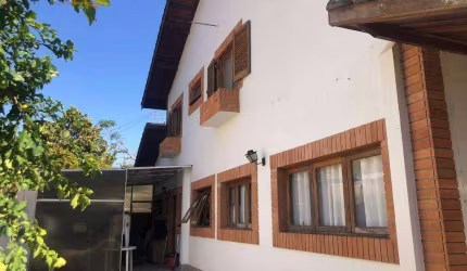 Casa à venda no Conjunto Residencial Esplanada do Sol em São José dos Campos/SP com 192 m²