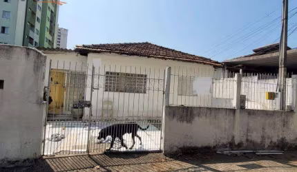 Casa à venda no Parque Industrial - São José dos Campos/SP com 250 m²