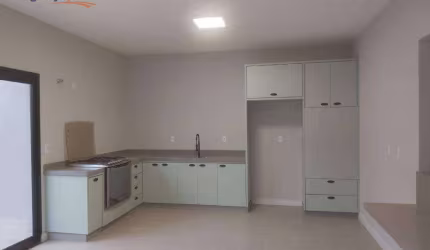 Casa à venda no Parque Industrial - São José dos Campos/SP com 280 m²