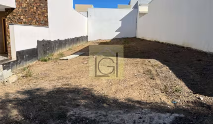 Terreno à venda no Village Moutonnée, Salto  por R$ 249.000