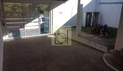 Excelente oportunidade! Casa à venda em Itu-SP, Parque Residencial Potiguara: 2 quartos, 1 sala, 1 banheiro, 2 vagas - 127m².