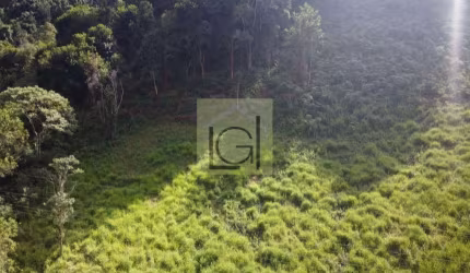 Terreno à venda no Centro, Sapucaí-Mirim  por R$ 450.000