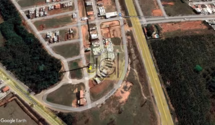 Terreno à venda em Sorocaba-SP, bairro Villagio Ipanema, 242m² de área! Aproveite esta oportunidade única!