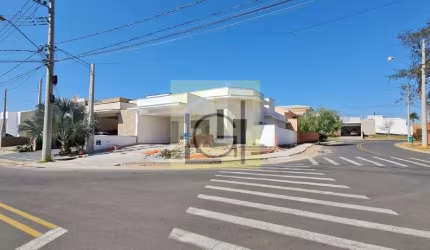 Casa com 3 quartos à venda no Village Moutonnée, Salto , 206 m2 por R$ 890.000