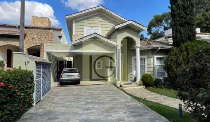 Imperdível: Casa à venda em Itu-SP, no Condomínio Portal de Itu, com 3 quartos, 3 suítes, 3 salas, 4 vagas e 309m²!
