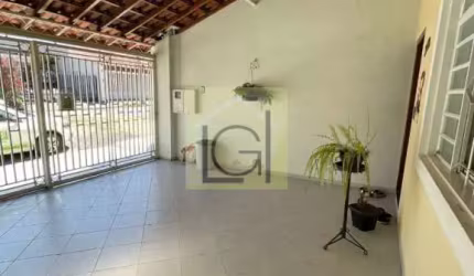 Imperdível! Casa à venda em Itu-SP, bairro São Luiz, 3 quartos, 1 suíte, 1 sala, 2 vagas - 123,13m². Confira já!