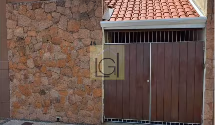 Casa com 3 quartos à venda no Centro, Itu  por R$ 750.000