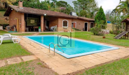 Chácara / sítio com 5 quartos à venda na Zona Rural, Ibiúna  por R$ 990.000