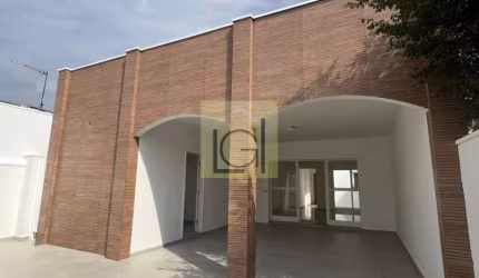 Casa Comercial para Locação em Itu-SP, Bairro Brasil: 5 Salas, 4 Banheiros, 4 Vagas de Garagem, 185,61 m² de Área.