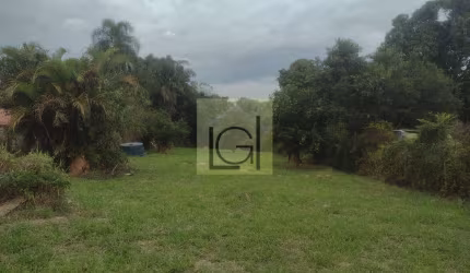 Terreno de 1.480m² à venda em condomínio no bairro Terras de Santa Rosa, Salto-SP: ótima oportunidade!