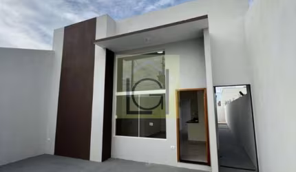Imóvel à venda em Salto-SP: Casa com 2 quartos, 1 suíte, 2 banheiros e 2 vagas no Jardim Novo São Pedro.