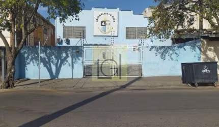 Excelente oportunidade: Barracão comercial à venda em Itu-SP, na Vila Nova - 2 salas, 2 banheiros, 2 vagas de garagem, 359 m².