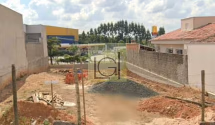 Terreno à venda no Jardim Celani, Salto  por R$ 300.000