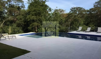 Maravilhoso sobrado de 6 suítes em condomínio exclusivo em Itu-SP, na Fazenda Vila Real, com 471,26 m² de área e 4 vagas de garagem.