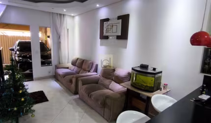 Casa com 3 quartos à venda no Jardim Santa Marta III, Salto  por R$ 400.000