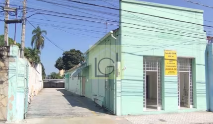 Excelente ponto comercial para locação no Centro de Itu-SP: 5 banheiros, 20 vagas de garagem, 200m² de área!