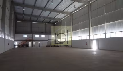 Galpão Industrial em Condomínio em Itu-SP: 3 salas, 2 banheiros, 14 vagas de garagem, 1.130 m² de área. Venha conferir!