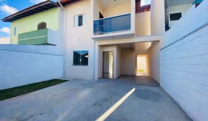 Sobrado a venda na Vila Rei, com 3 dormitórios sendo 1 suíte com varanda, cozinha ampla, localização estratégica. Por R$: 650 mil. Mogi das Cruzes