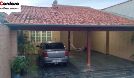 Casa térrea no Centro de Mogi, próximo ao Pro Mater e a avenida São João   Aceita permuta por Apto.