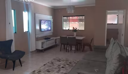 Sobrado 130 m² para venda Alto do Ipiranga, 3 dormitórios, sendo todos suítes e um dele com varanda, região privilegiada. R$: 800 mil. Mogi das Cruzes