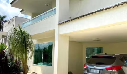 Imperdível! Casa à venda na Vila Oliveira, Mogi das Cruzes-SP: 3 quartos, 3 suítes, 1 sala, 4 banheiros, 4 vagas, 348m². Por R$: 1.850.000