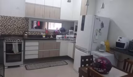 Venha conhecer esse sobrado em ótima localização.
