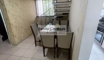 Apartamento Duplex a venda no Parque Santana, com 2 quartos sendo 1 suíte, 2 salas, área gourmet, ótima localização, por R$: 430 mil. Mogi das Cruzes