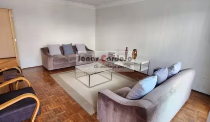 Casa à venda na Vila Industrial, Mogi das Cruzes-SP: 3 quartos, 1 suíte, 1 sala, 2 banheiros, 6 vagas de garagem, 261m².