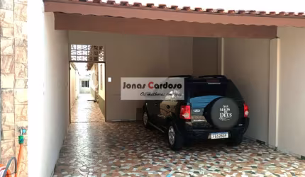 Oportunidade única: Casa à venda em Mogi Moderno, Mogi das Cruzes-SP! 2 quartos, cozinha ampla, edícula, 2 vagas de garagem. Por R$: 430 mil .
