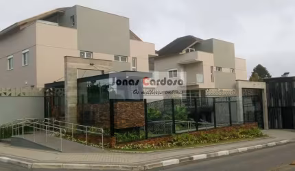 Casa de luxo em condomínio na Vila Oliveira, Mogi das Cruzes-SP: 3 quartos sendo 3 suítes, 2 salas, 6 banheiros, 7 vagas, 640m². Por R$: 1.700.000