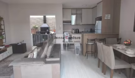 Casa em Condomínio na Vila Suissa, Mogi das Cruzes-SP: 3 Quartos, 1 Suíte, 2 Salas, 1 Vaga, 86,88m². Por R$: 490 mil e ainda aceita financiamento.