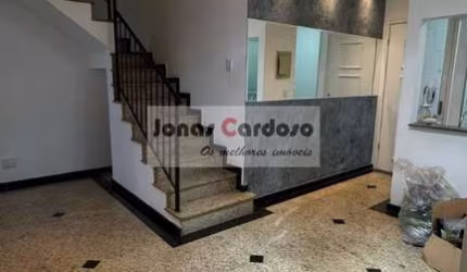 Imperdível apartamento de 4 quartos na Vila Mogilar, Mogi das Cruzes-SP! 221m², 1 suíte, 2 salas, 3 banheiros, 2 vagas. Confira já!