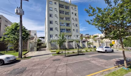 EXCELENTE APARTAMENTO NO ÁGUA VERDE - COM SACADA