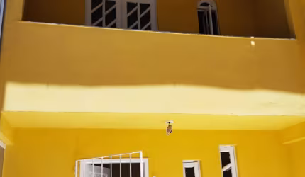 Casa com 3/4 em Stella Maris e ponto comercial