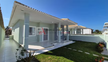 Casa com 3 quartos à venda na Praia Seca, Araruama  por R$ 460.000