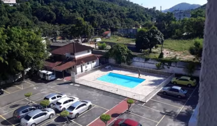 Apartamento com 2 quartos à venda na Rua Godofredo Viana, Taquara, Rio de Janeiro, 60 m2 por R$ 240.000
