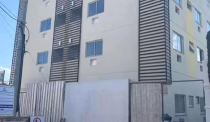 Apartamento com 2 quartos à venda na Rua Renato Meira Lima, Tanque, Rio de Janeiro, 49 m2 por R$ 215.000