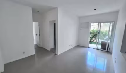 Apartamento com 2 quartos à venda na Estrada dos Bandeirantes, Camorim, Rio de Janeiro, 64 m2 por R$ 379.000