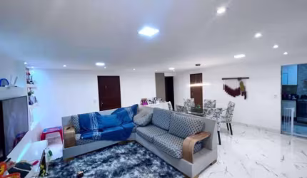 Apartamento com 3 quartos à venda na Rua Porto Vitória, Curicica, Rio de Janeiro, 180 m2 por R$ 550.000